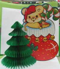 鼠与圣诞树 塑料纸圣诞树 蜂巢圣诞树