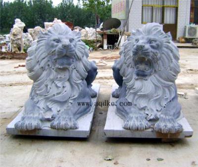 石狮子雕刻厂家现货供应青石发展银行爬式石狮子 xh 4343