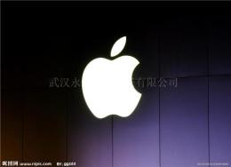 武漢蘋果apple 15寸筆記本開機不顯示 風扇噪音