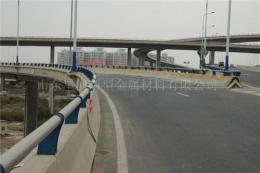 供应市政防护栏杆/防撞护栏/桥梁护栏用优质不锈钢复合