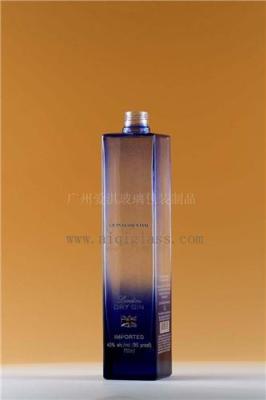 供应750ml螺口伏特加酒瓶 定制高档玻璃包装制品