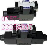 D4-03-3C2-A2電磁閥 D5-03-3C3-