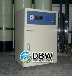 电瓶蒸馏水 电瓶专用去离子水机 蓄电池用蒸馏水设备