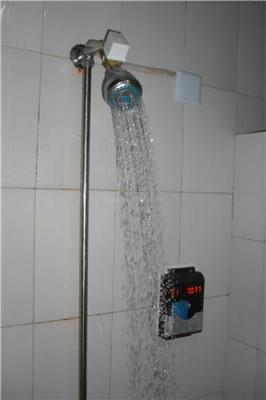 淋浴节水控制器 刷卡淋浴 IC卡淋浴 淋浴节水器