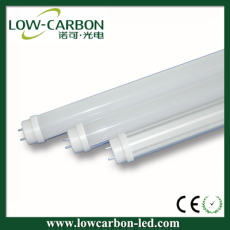 供应1.2米2.4米高节能节电高亮度贴片T8LED日光灯管